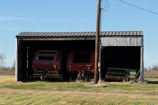 417 Lcr 318, Mart, TX 76664 - Photo 10