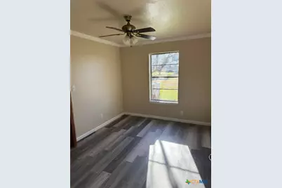 417 Lcr 318, Mart, TX 76664 - Photo 22