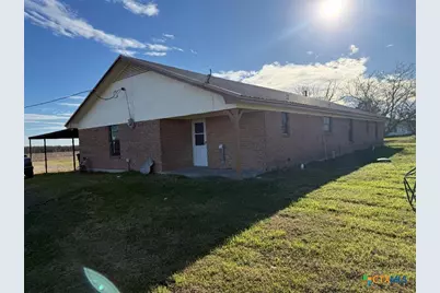 417 Lcr 318, Mart, TX 76664 - Photo 14