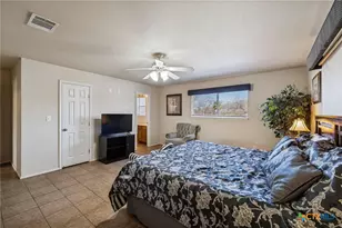 730 E Mather St, New Braunfels, TX 78130 - Photo 18