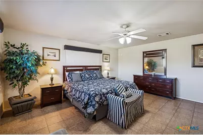 730 E Mather Street #H302, New Braunfels, TX 78130 - Photo 20