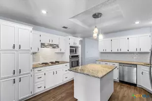 1540 Circle Oak Dr, Schertz, TX 78154 - Photo 1