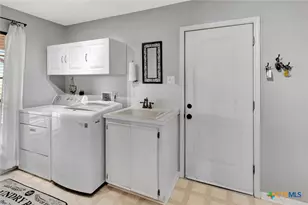 399 Keefe Rd, Victoria, TX 77905 - Photo 22