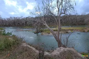 564 Cypress Valley Rd, Cuero, TX 77954 - Photo 4