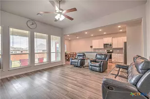 10215 Six Shooter Ln, Temple, TX 76502 - Photo 6