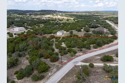331 Ridge Point, Spring Branch, TX 78070 - Photo 2