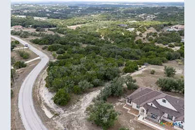 331 Ridge Point, Spring Branch, TX 78070 - Photo 4