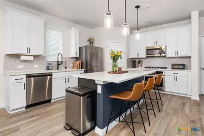 2043 Cowan Drive, New Braunfels, TX 78132 - Photo 12