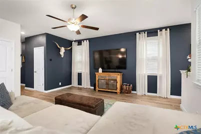 2043 Cowan Drive, New Braunfels, TX 78132 - Photo 6