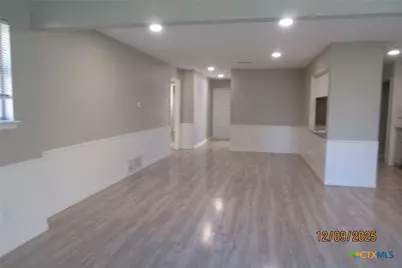 1806 Sycamore Drive, Killeen, TX 76543 - Photo 32