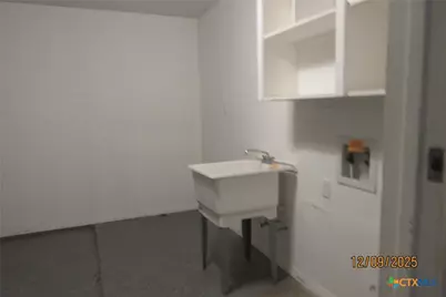 1806 Sycamore Drive, Killeen, TX 76543 - Photo 10