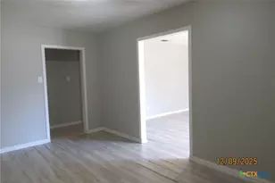 1806 Sycamore Dr, Killeen, TX 76543 - Photo 8