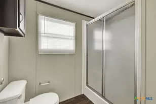 139 Angel Ln, Seguin, TX 78155 - Photo 28