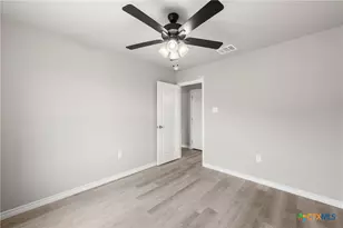 220-222 Melissa St, Bruceville Eddy, TX 76524 - Photo 20