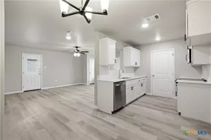 216-218 Melissa St, Bruceville Eddy, TX 76524 - Photo 10