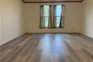 801 E Mesquite Ln, Victoria, TX 77901 - Photo 20