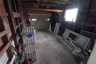 218 N 4th, Ganado, TX 77962 - Photo 4