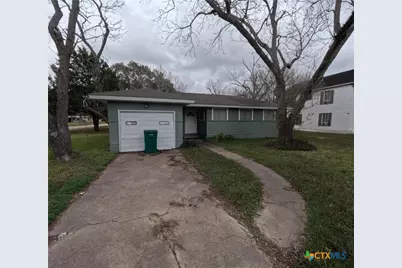 218 N 4th, Ganado, TX 77962 - Photo 1