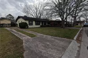 103 Pleasure Dr, Ganado, TX 77962 - Photo 4