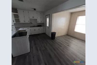 103 Pleasure Drive, Ganado, TX 77962 - Photo 8