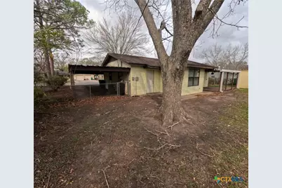 103 Pleasure Drive, Ganado, TX 77962 - Photo 20