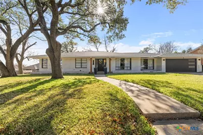 313 E Zenith Avenue, Temple, TX 76501 - Photo 1