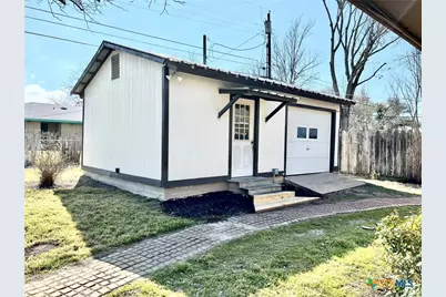 105 E Upshaw Avenue, Temple, TX 76501 - Photo 16