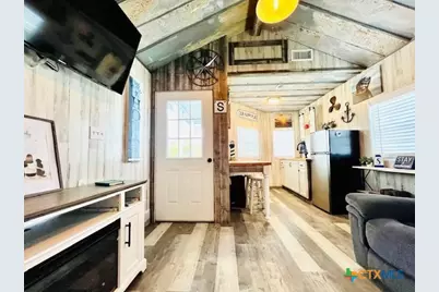 1303 W Adams Avenue, Port O'Connor, TX 77982 - Photo 36