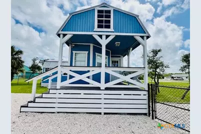 1303 W Adams Avenue, Port O'Connor, TX 77982 - Photo 8