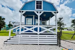 1303 W Adams Ave, Port O'Connor, TX 77982 - Photo 8