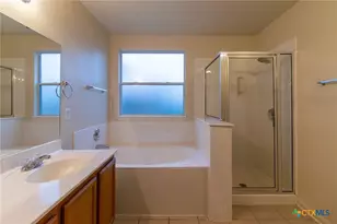 2203 Maedell Dr, Killeen, TX 76542 - Photo 14