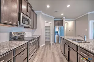 912 Wyndcrest Drive, Temple, TX 76502 - Photo 14