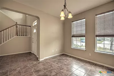 209 Crowfoot Drive, Harker Heights, TX 76548 - Photo 4