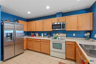 213 Chisholm Trail, Seguin, TX 78155 - Photo 6