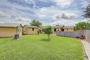 2812 Curlew St, Victoria, TX 77901 - Photo 30