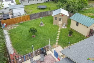 2812 Curlew St, Victoria, TX 77901 - Photo 42