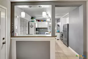 2812 Curlew St, Victoria, TX 77901 - Photo 10