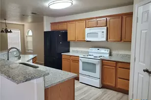 3413 Rob Roy St, Seguin, TX 78155 - Photo 4