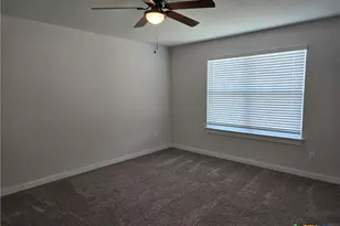 2408 Ayers Dr, Seguin, TX 78155 - Photo 10