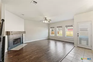 606 Fairmont, Georgetown, TX 78628 - Photo 2