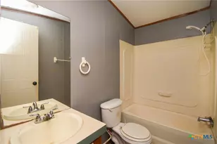 768 Rodeo Rd, Inez, TX 77968 - Photo 18