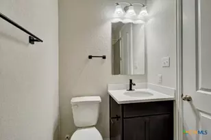 1822 Pining St, New Braunfels, TX 78132 - Photo 8