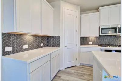 1822 Pining Street, New Braunfels, TX 78132 - Photo 2