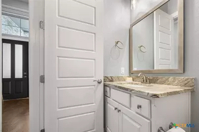 1968 Zinfandel, New Braunfels, TX 78132 - Photo 6