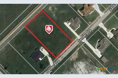 1040 Sendera Loop, Victoria, TX 77904 - Photo 2