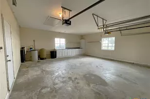 76 W County Road 312, Edna, TX 77957 - Photo 34