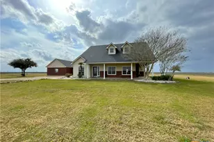 76 W County Road 312, Edna, TX 77957 - Photo 26