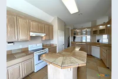 76 W County Road 312, Edna, TX 77957 - Photo 10