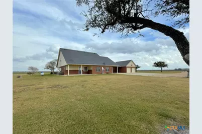 76 W County Road 312, Edna, TX 77957 - Photo 30