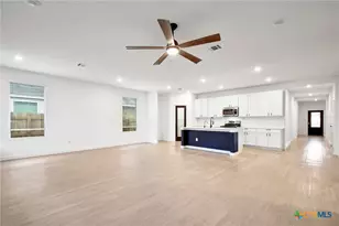 8944 Turkey Crk, Seguin, TX 78155 - Photo 32